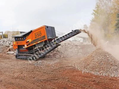 Atık Geri Dönüşüm Makinaları Mobil