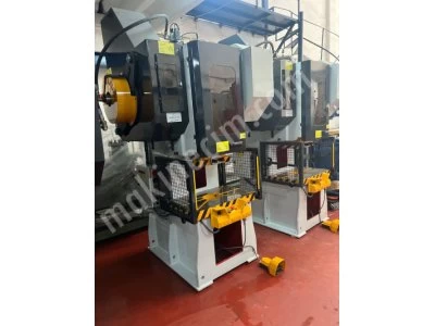İlke Makina'dan 60 Ton Hava Kavramalı Eksantrik Pres Makinası
