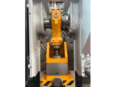 İlke Makina'dan 60 Ton Hava Kavramalı Eksantrik Pres Makinası