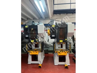 İlke Makina'dan 60 Ton Hava Kavramalı Eksantrik Pres Makinası