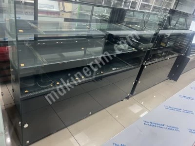 Pasta Dolabı Poğaça Börek Tatlı Unlu Mamüller Vitrin Ekler Dolabı