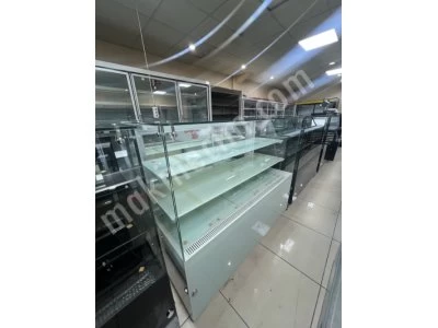 Pasta Dolabı Poğaça Börek Tatlı Unlu Mamüller Vitrin Ekler Dolabı