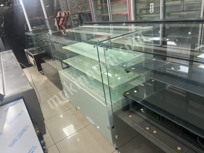 Pasta Dolabı Poğaça Börek Tatlı Unlu Mamüller Vitrin Ekler Dolabı