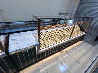 Pasta Dolabı Poğaça Börek Tatlı Unlu Mamüller Vitrin Ekler Dolabı