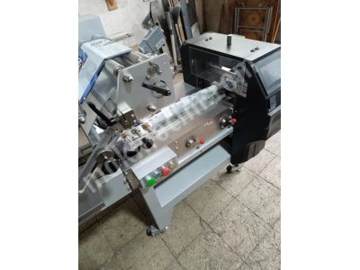 3 Servolu Yatay Paketleme Makinesi