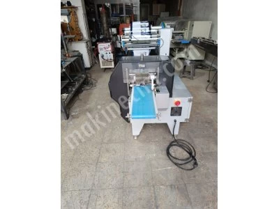 3 Servolu Yatay Paketleme Makinesi