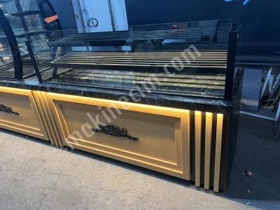 Pasta Dolabı Poğaça Börek Tatlı Unlu Mamüller Vitrin Ekler Dolabı