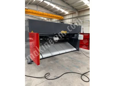 Pro 3006 Cnc Açı Ayarlı Hidrolik Giyotin (3 Metre X 6 Mm.)