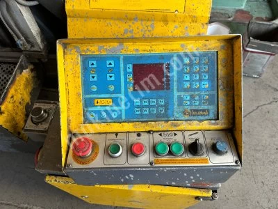Kesmak Kme 280 Plc Kontrollü Tam Otomatik Şerit Testere