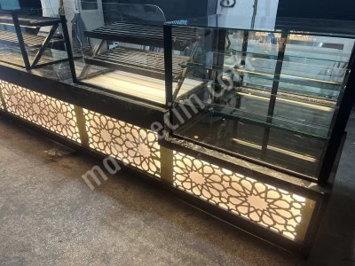 Pasta Dolabı Poğaça Börek Tatlı Unlu Mamüller Vitrin Ekler Dolabı