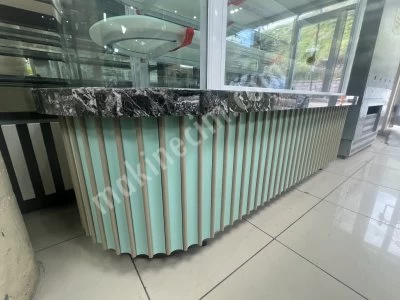 Kule Cephe Pasta Ekler Vitrin Dolabı