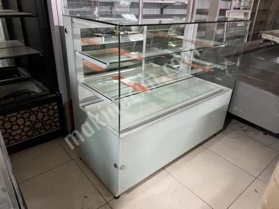 Pastane Ekler Kuru Pasta Yaş Pasta Tatlı Çikolata Vitrin Dolabı