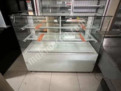 Pastane Ekler Kuru Pasta Yaş Pasta Tatlı Çikolata Vitrin Dolabı