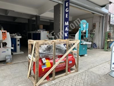 (Sıfır) Aydın Trafo 300 Litre 4 Hp 8 Bar Kompresör 21-300-5.5 Kompresör