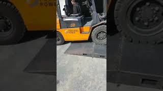 Container Transition Ramp.Container Unloading Ramp Model 2