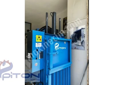 Vertical Waste Baling Press Machine