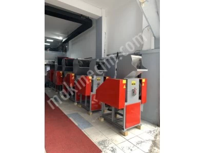105Lik 3Döner Plastik Kırma Makinası