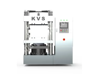 400 Ton Kauçuk Vulkanizasyon Makinesi 2 Rt