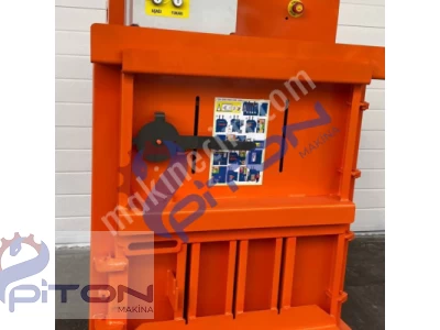 Vertical Baler Pres