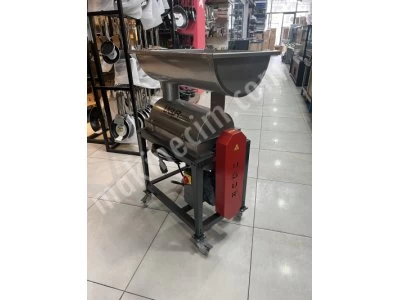 Salça Makinesi