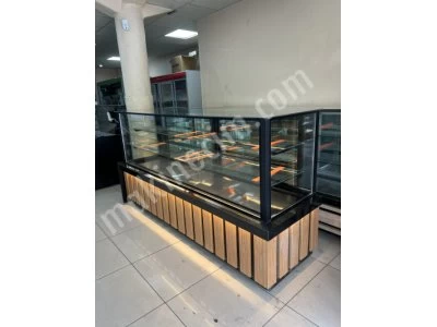 Pastane Ekler Kuru Pasta Yaş Pasta Tatlı Çikolata Vitrin Dolabı