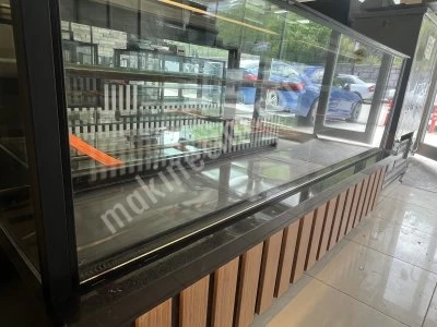 Pastane Ekler Kuru Pasta Yaş Pasta Tatlı Çikolata Vitrin Dolabı