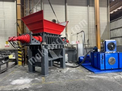 Parçalayıcı Metal