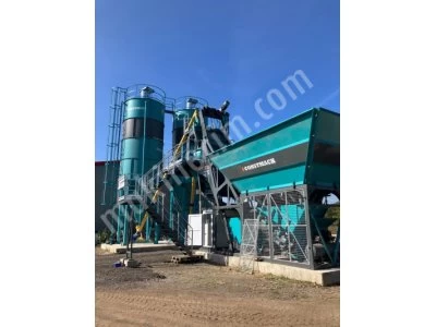 Compact Concrete Batching Plant 30 M3 Capacity Bucket Type
