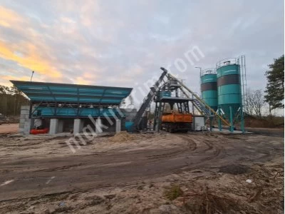 60 M3 Capacity Compact Concrete Batching Plant Bucket Type