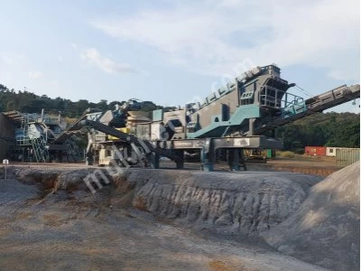 250-300 T/H Capacity Mobile Jaw Crusher (Mobile Crushing Plant)