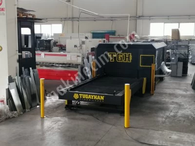 Tugayhan Fiber Lazer / 1530 Changer 12 Kw