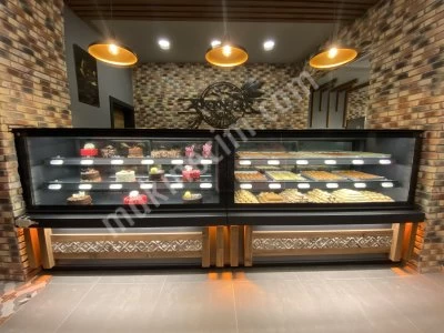 Simit/Pohaça/Börek/Ekmek/Baklava/Şerbetli Tatlı/Mayalı/Vitrin