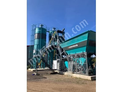 Üstün Teknoloji Kompakt Beton Santrali 30 M3