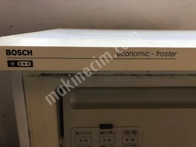 Bosch 6 Çekmeceli Derin Dondurucu, Silip Temizlenmeye İhtiyacı Var