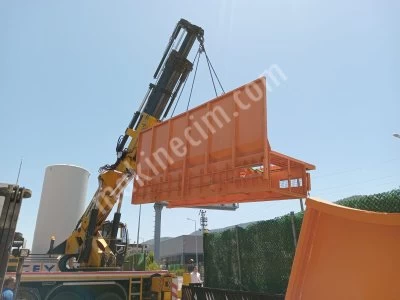 Paper Recycling Bale Conveyor