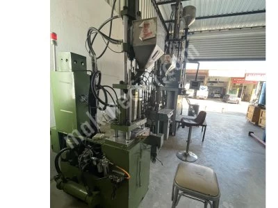 15 Ton Dikey Enjeksiyon Makinaları