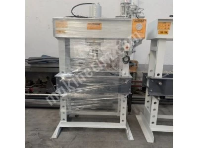 Kumak Brand 150 Tons Mobıle Pıston Hydraulıc Workshop Press Zero