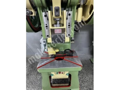 Satılık 60 Ton Angrenajlı Eksantrik Pres