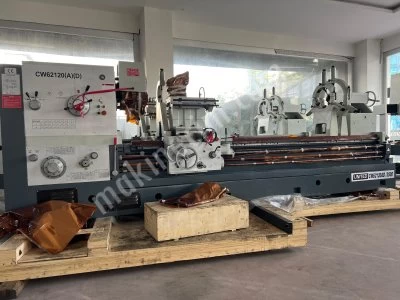 Cw62120Ad United 1200 Çap 3 Metre Torna Tezgahı