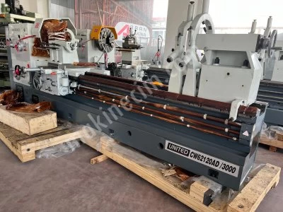 Cw62120Ad United 1200 Çap 3 Metre Torna Tezgahı