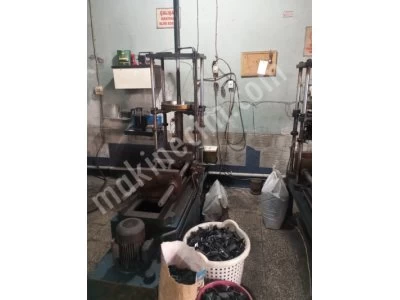 Plastik Hidrolik Makinası
