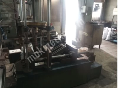 Plastik Hidrolik Makinası