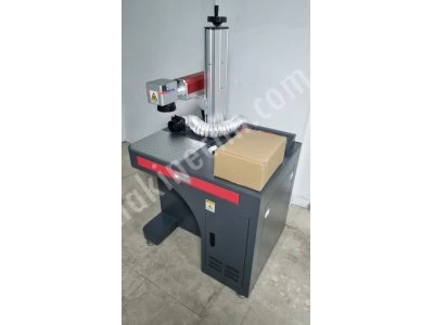 Fiber Laser Marking Raycus 50W Qb Series (75X65Cm) Desktop