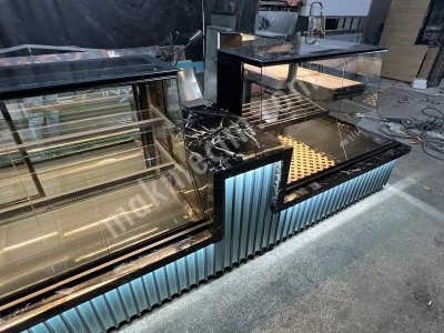 Pastane Ekler Kuru Pasta Yaş Pasta Tatlı Çikolata Vitrin Dolabı
