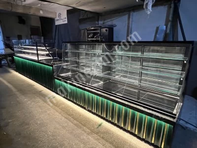 Pastane Ekler Kuru Pasta Yaş Pasta Tatlı Çikolata Vitrin Dolabı