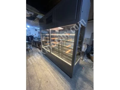Pastane Ekler Kuru Pasta Yaş Pasta Tatlı Çikolata Kule Cephe Dolabı