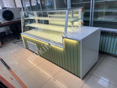Pastane Ekler Kuru Pasta Yaş Pasta Tatlı Çikolata Meze Vitrin Dolabı