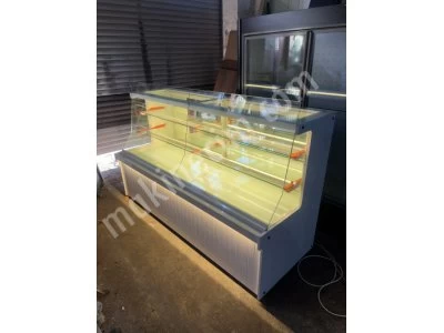 Pastane Ekler Kuru Pasta Yaş Pasta Tatlı Çikolata Meze Vitrin Dolabı