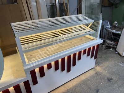 Pastane Ekler Kuru Pasta Yaş Pasta Tatlı Çikolata Meze Vitrin Dolabı