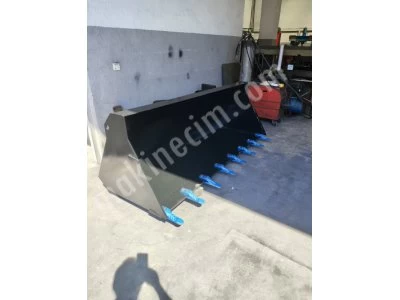 Manito Teleskopik Vinç Kova Sepet Forklift Çatalı